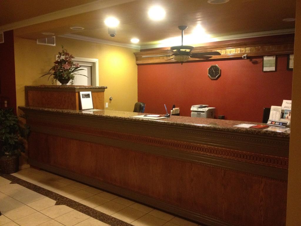 Parkside Inn フレズノ エクステリア 写真